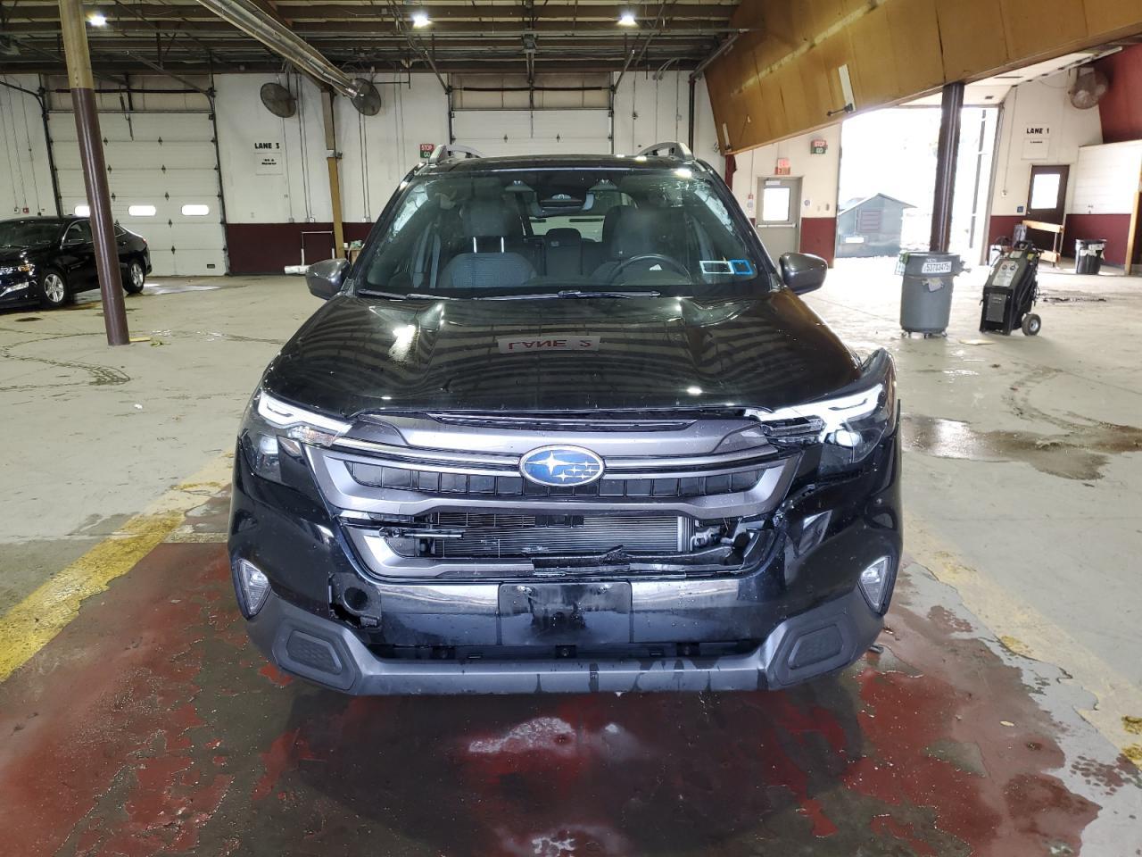 2025 Subaru Forester Premium - Image 5
