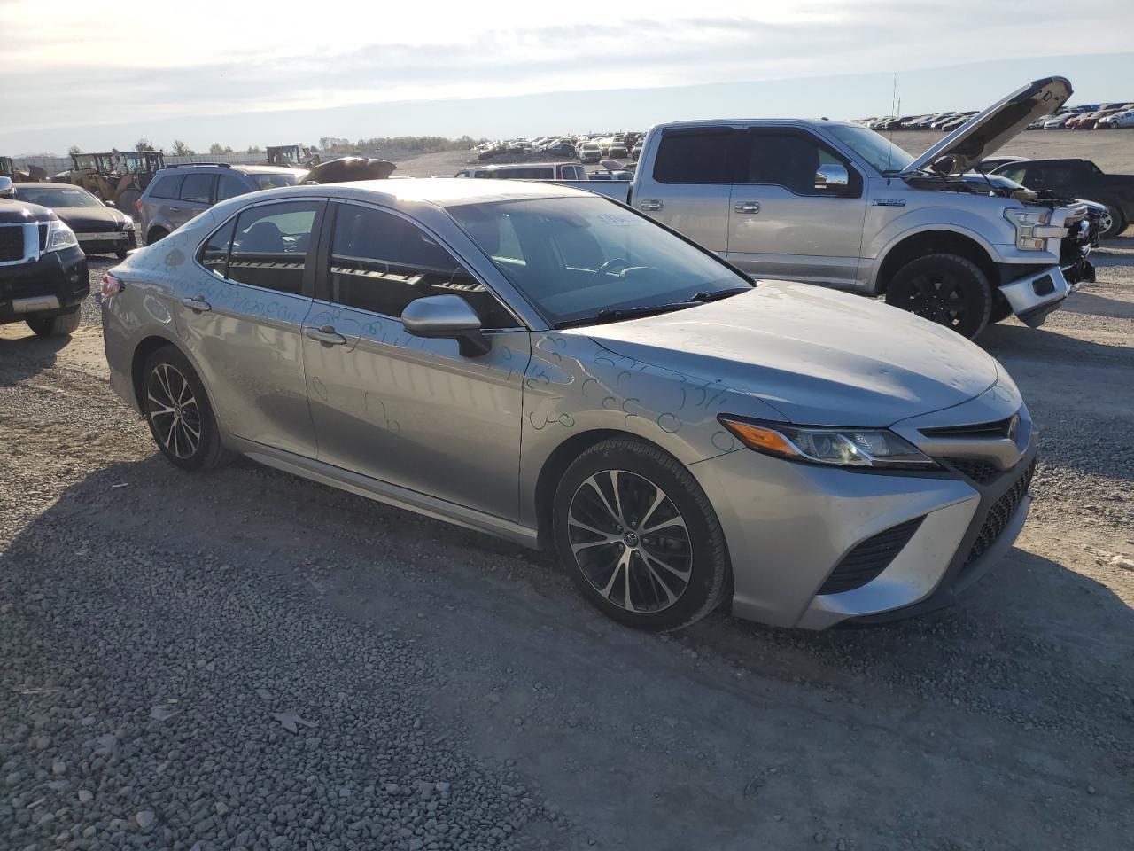 2019 Toyota Camry L - Image 4