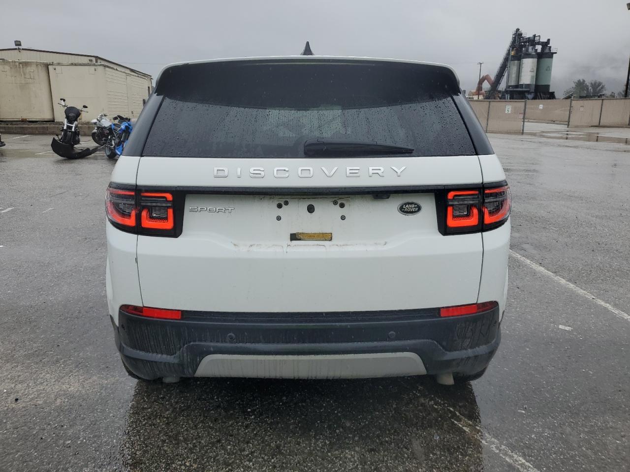 2023 Land Rover Discovery Sport S - Image 6
