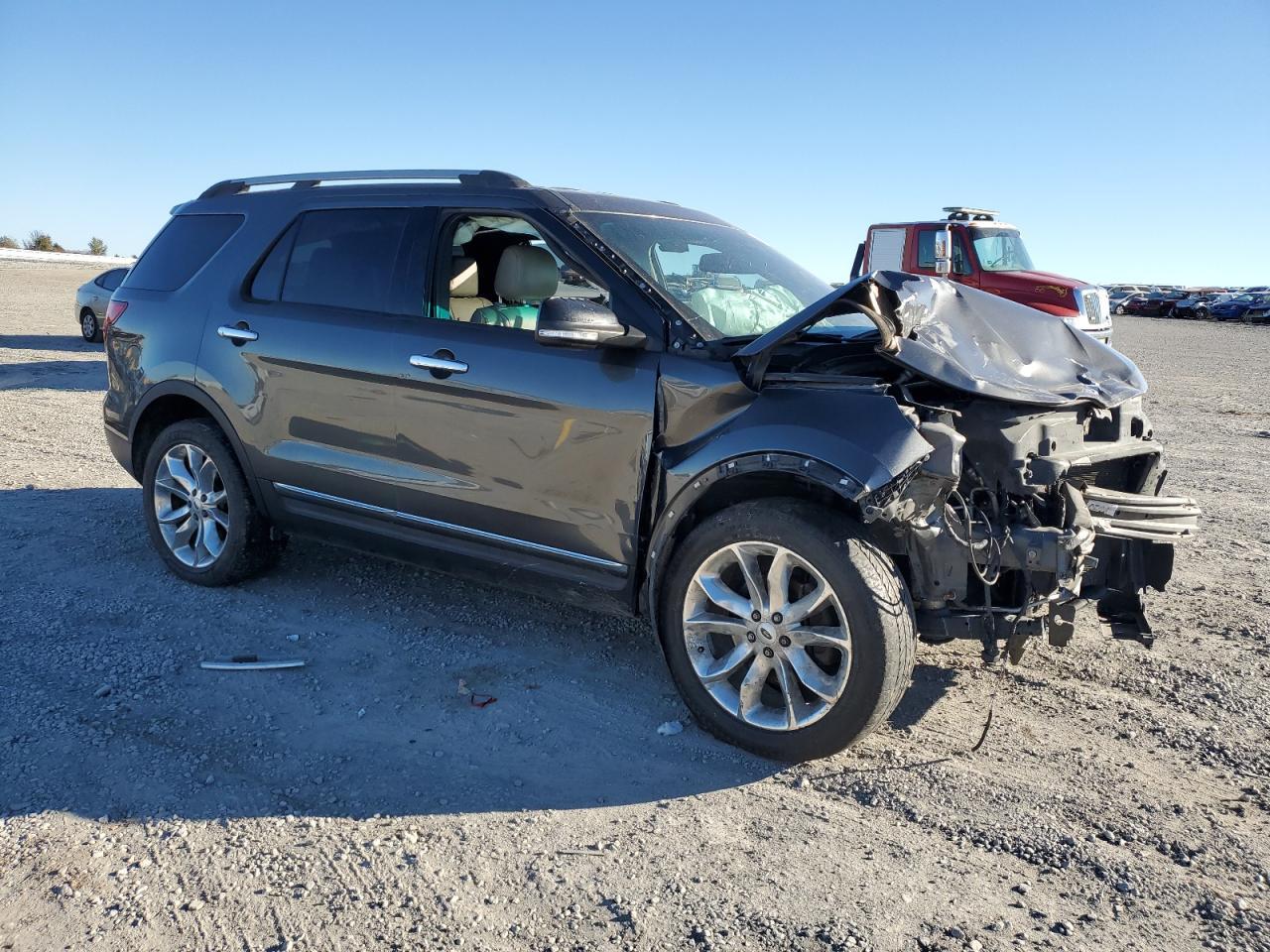 2015 Ford Explorer - Image 4