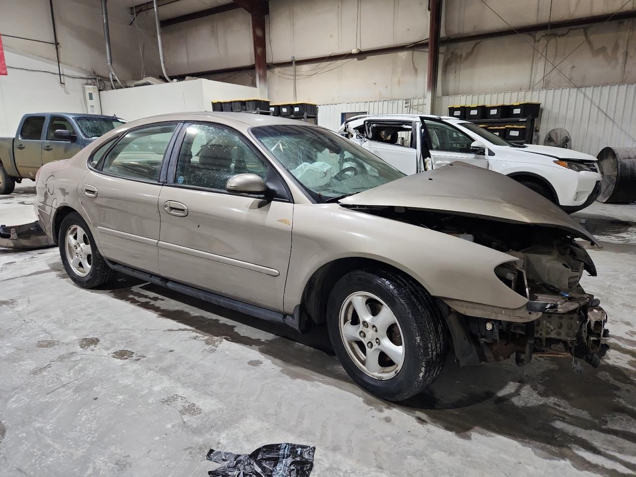 2002 Ford Taurus Se - Фото 4