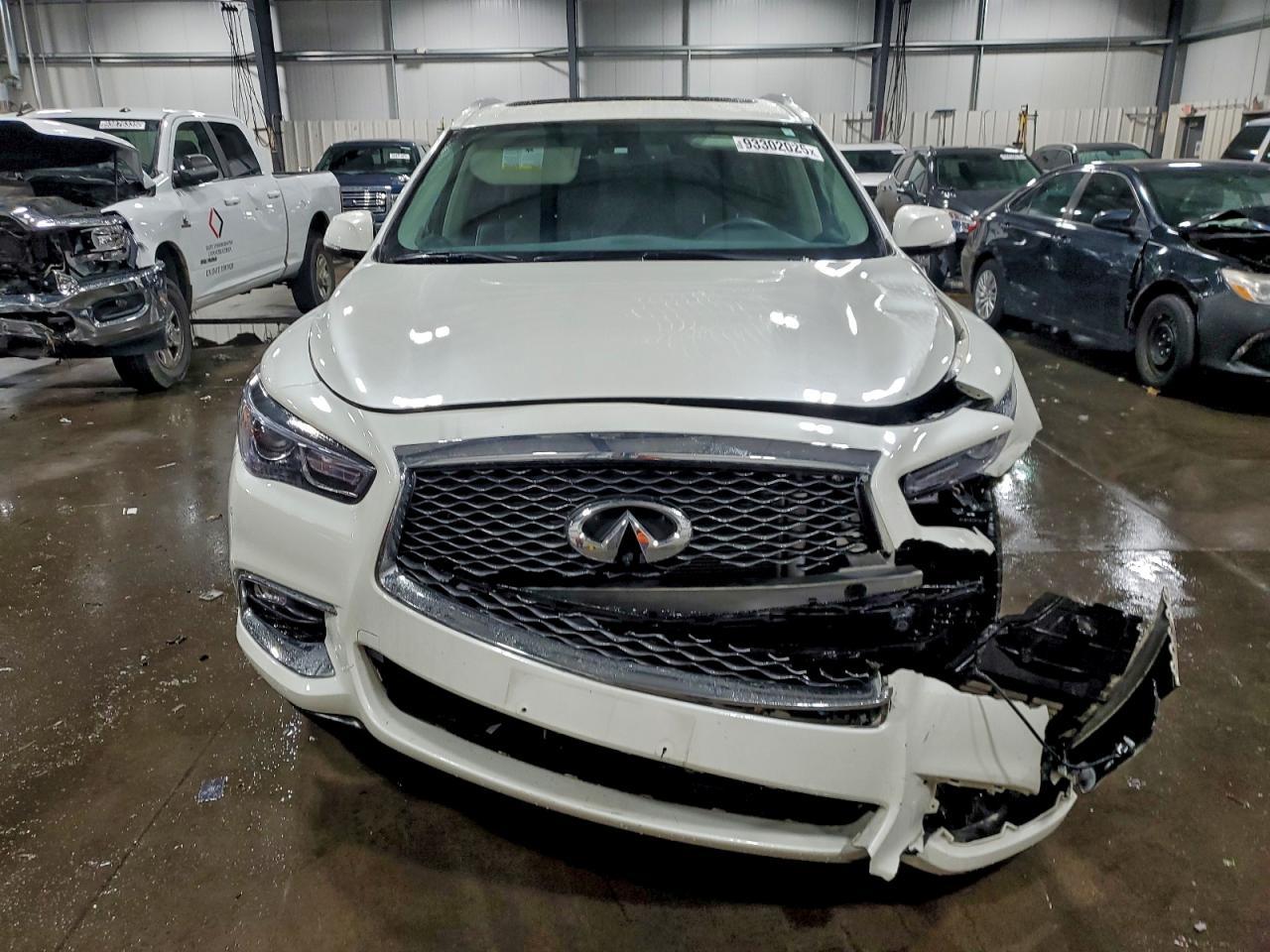 2017 Infiniti Qx60 - Image 5