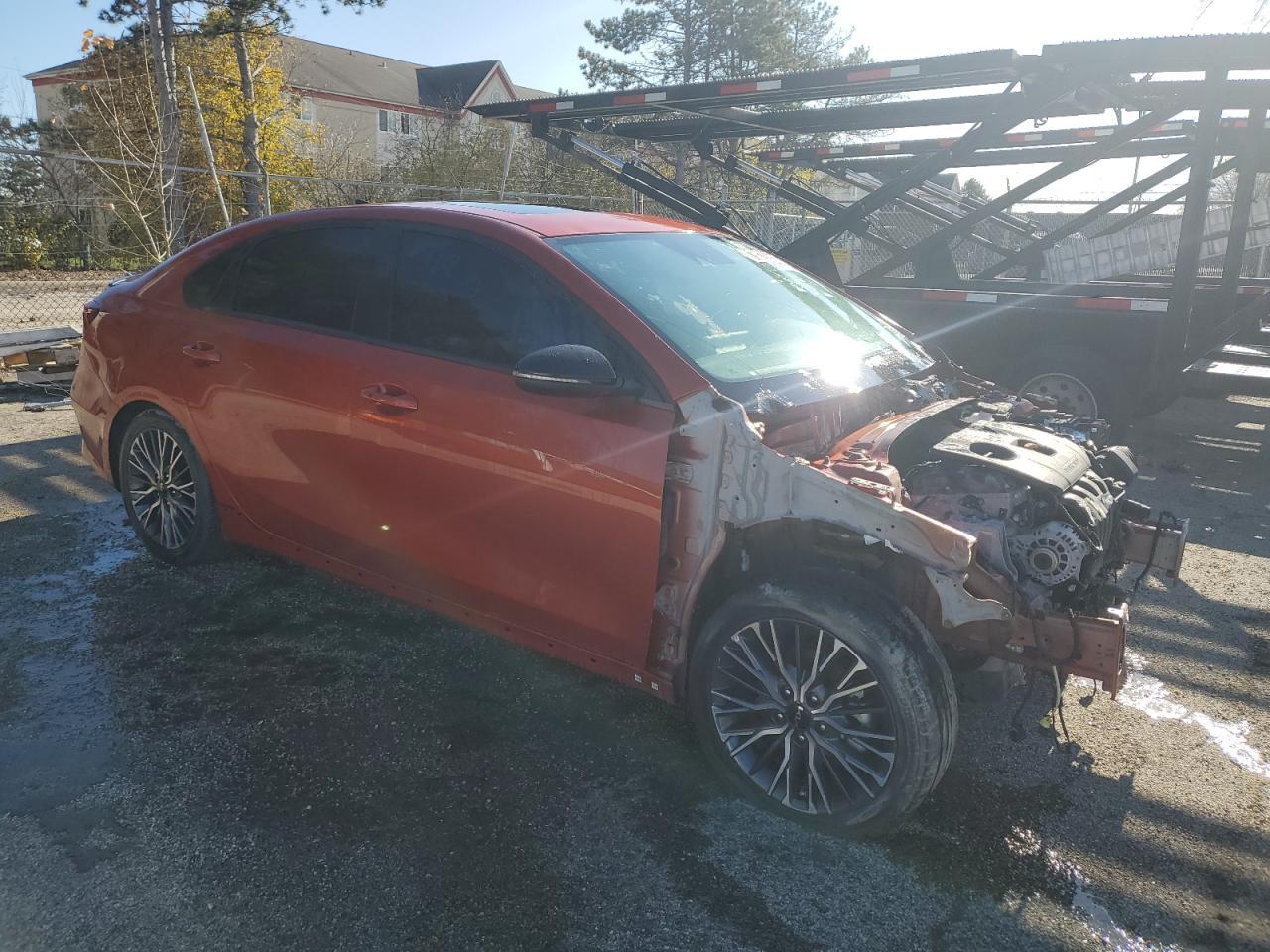 2022 Kia Forte Gt Line - Image 4