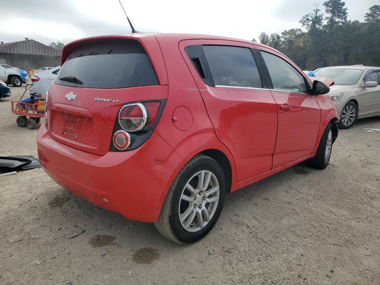 2014 Chevrolet Sonic Lt - Фото 3