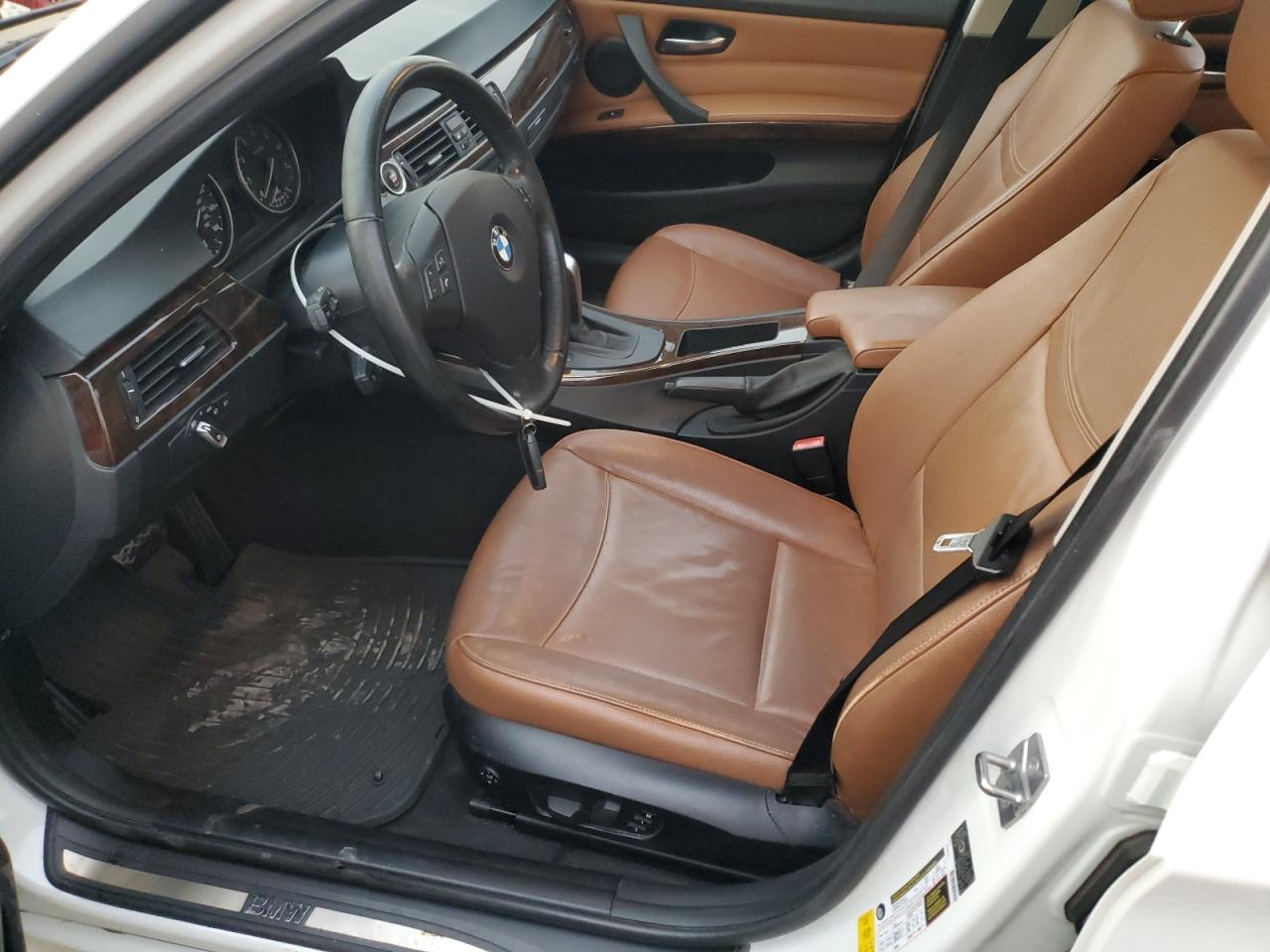 2011 BMW 328 Xi Sulev - Image 7