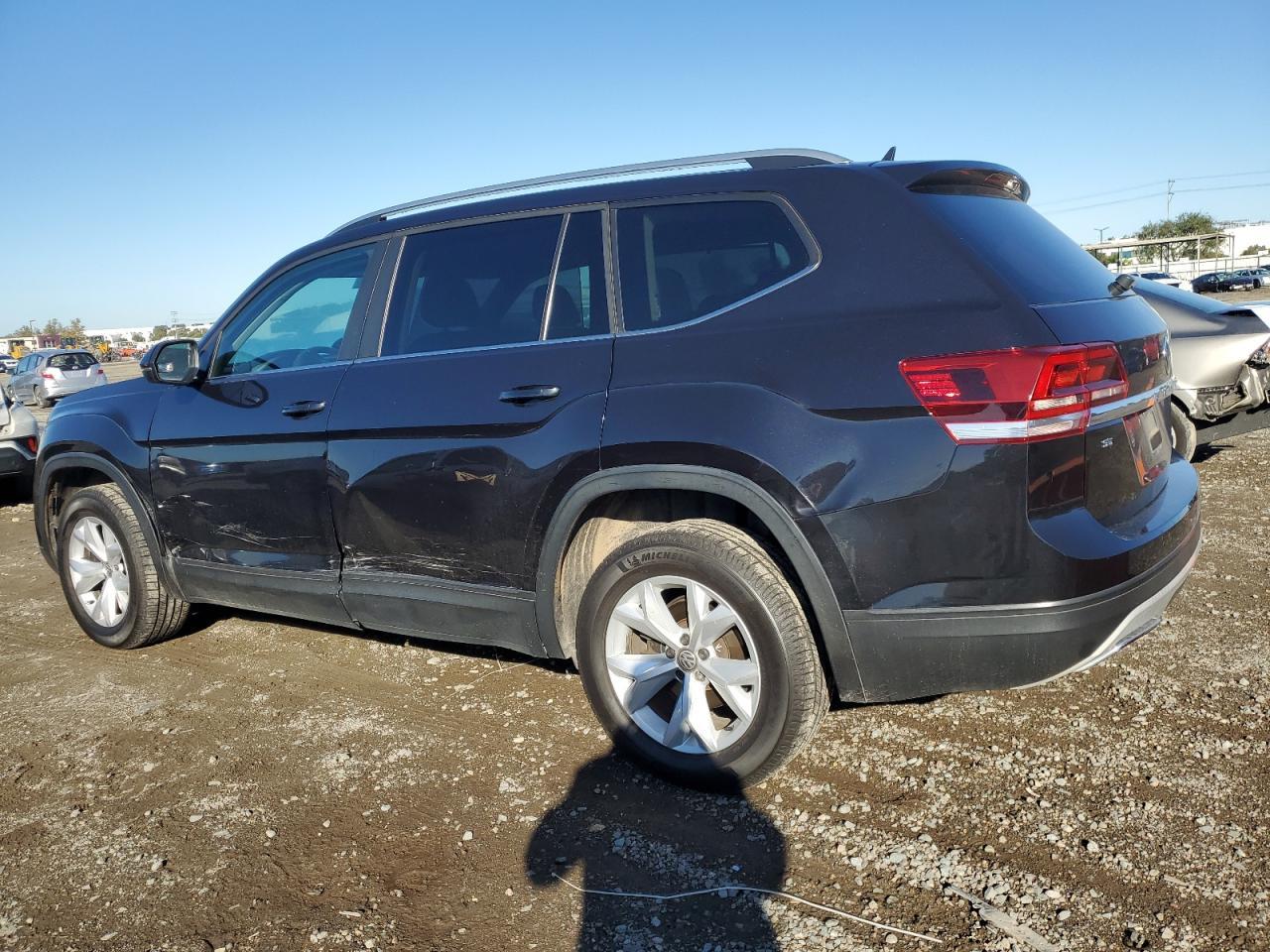 2018 Volkswagen Atlas Se - Фото 2