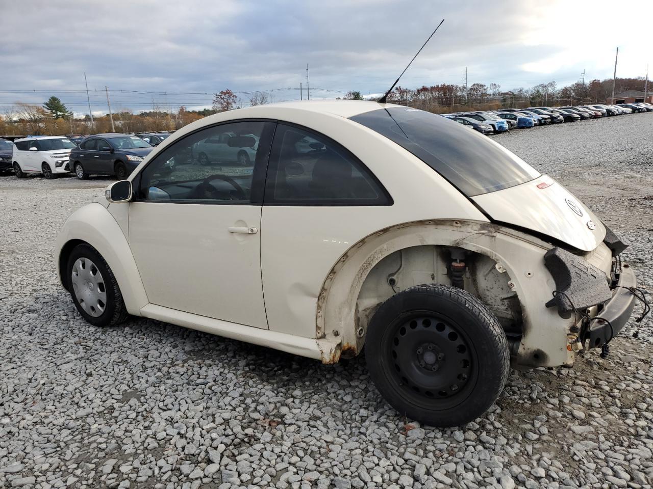 2007 Volkswagen New Beetle 2.5L - Фото 2