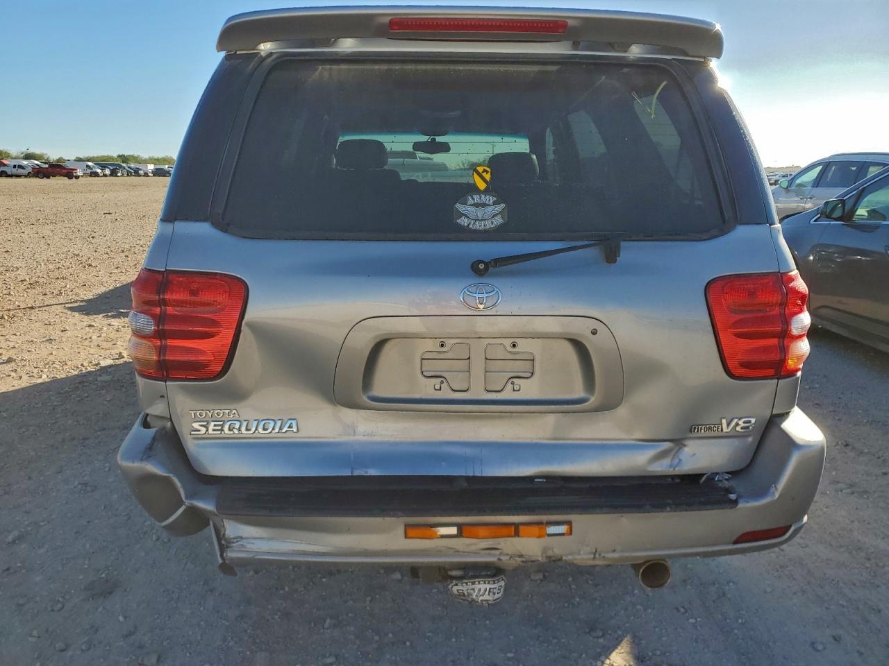 2004 Toyota Sequoia Limited - Фото 6
