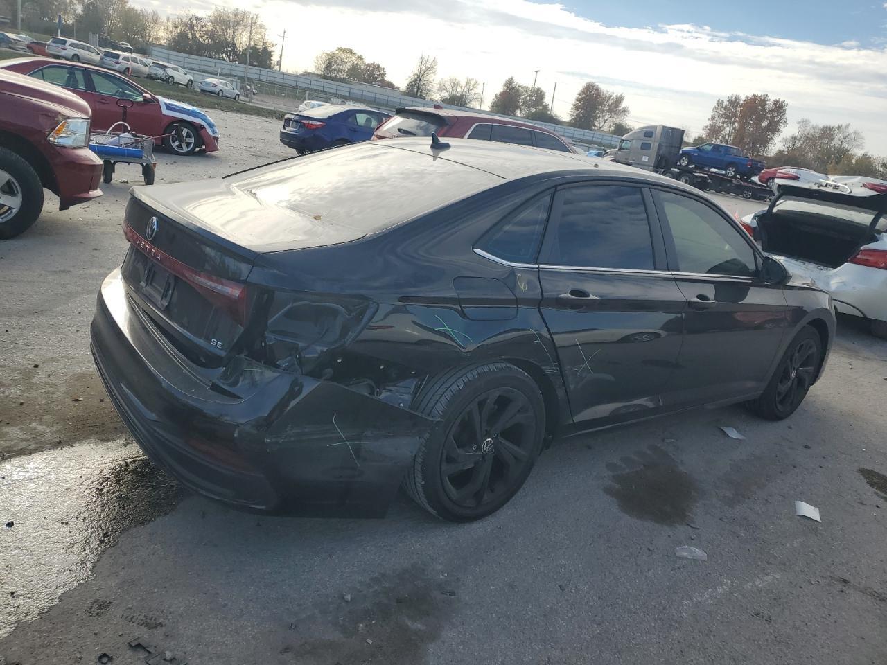 2025 Volkswagen Jetta Se - Фото 3