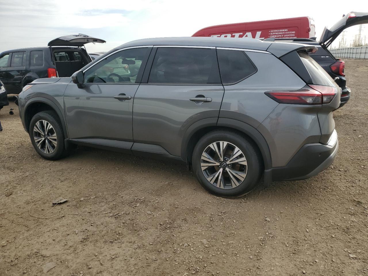 2022 Nissan Rogue Sv - Фото 2