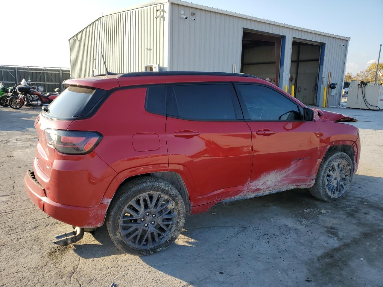 2022 Jeep Compass Limited - Image 3