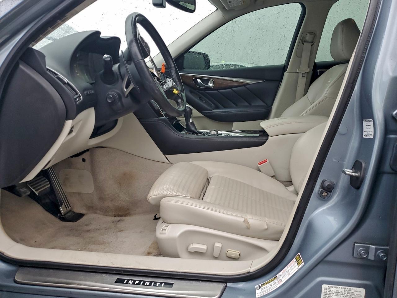 2014 Infiniti Q50 Hybrid Premium - Image 7