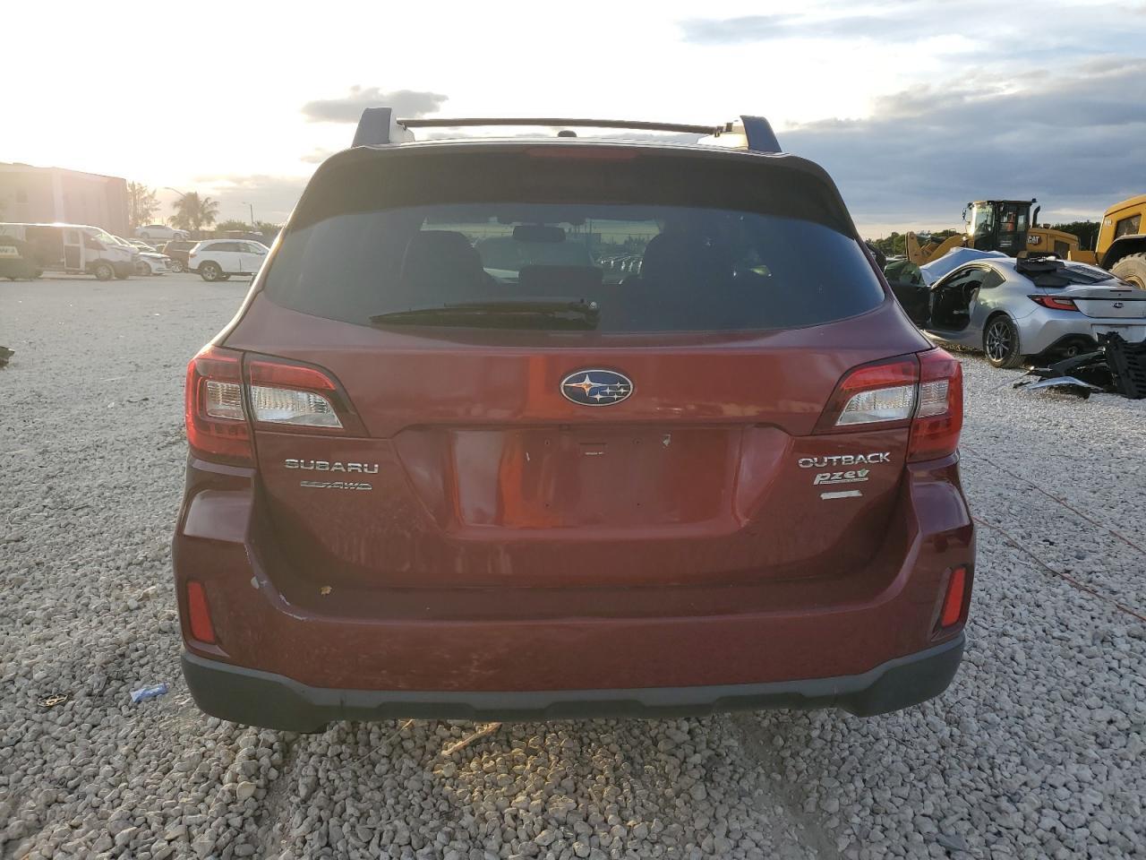 2015 Subaru Outback 2.5I Limited - Фото 6