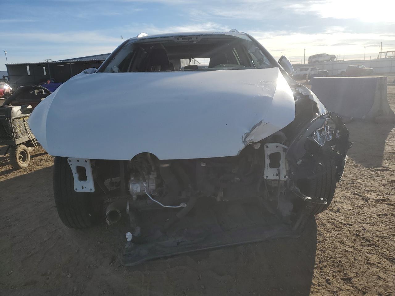 2017 Volkswagen Golf Alltrack S - Image 5