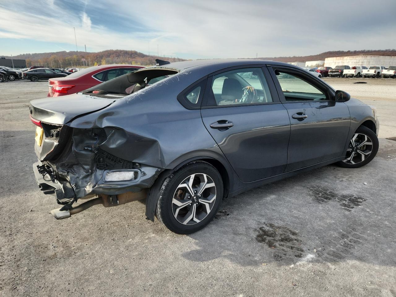 2021 Kia Forte Fe - Image 3
