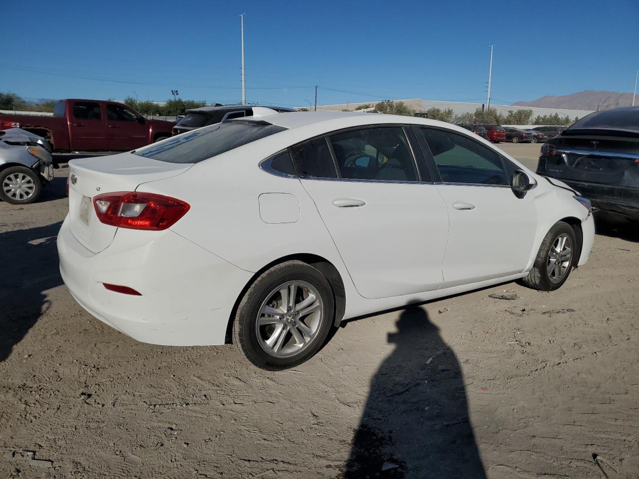 2017 Chevrolet Cruze Lt - Image 3