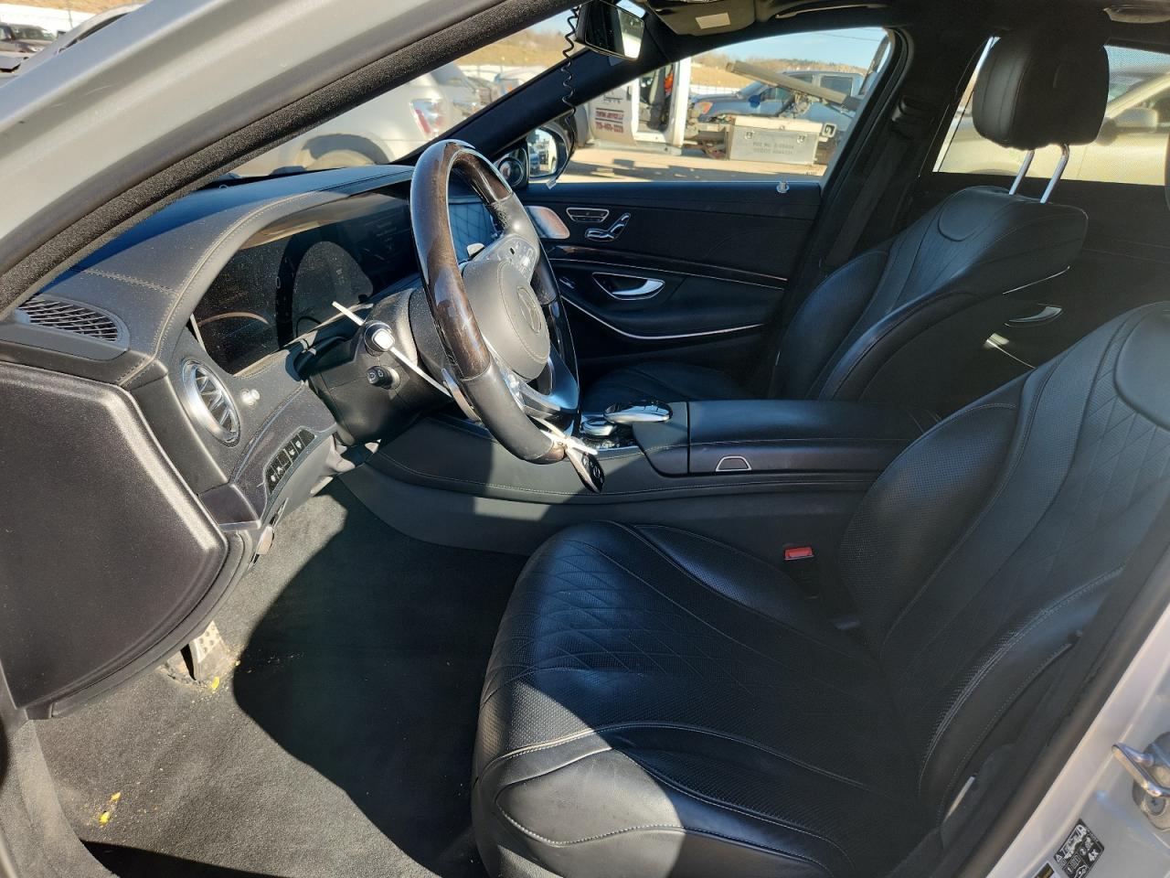 2019 Mercedes-Benz S 560 4Matic - Image 7