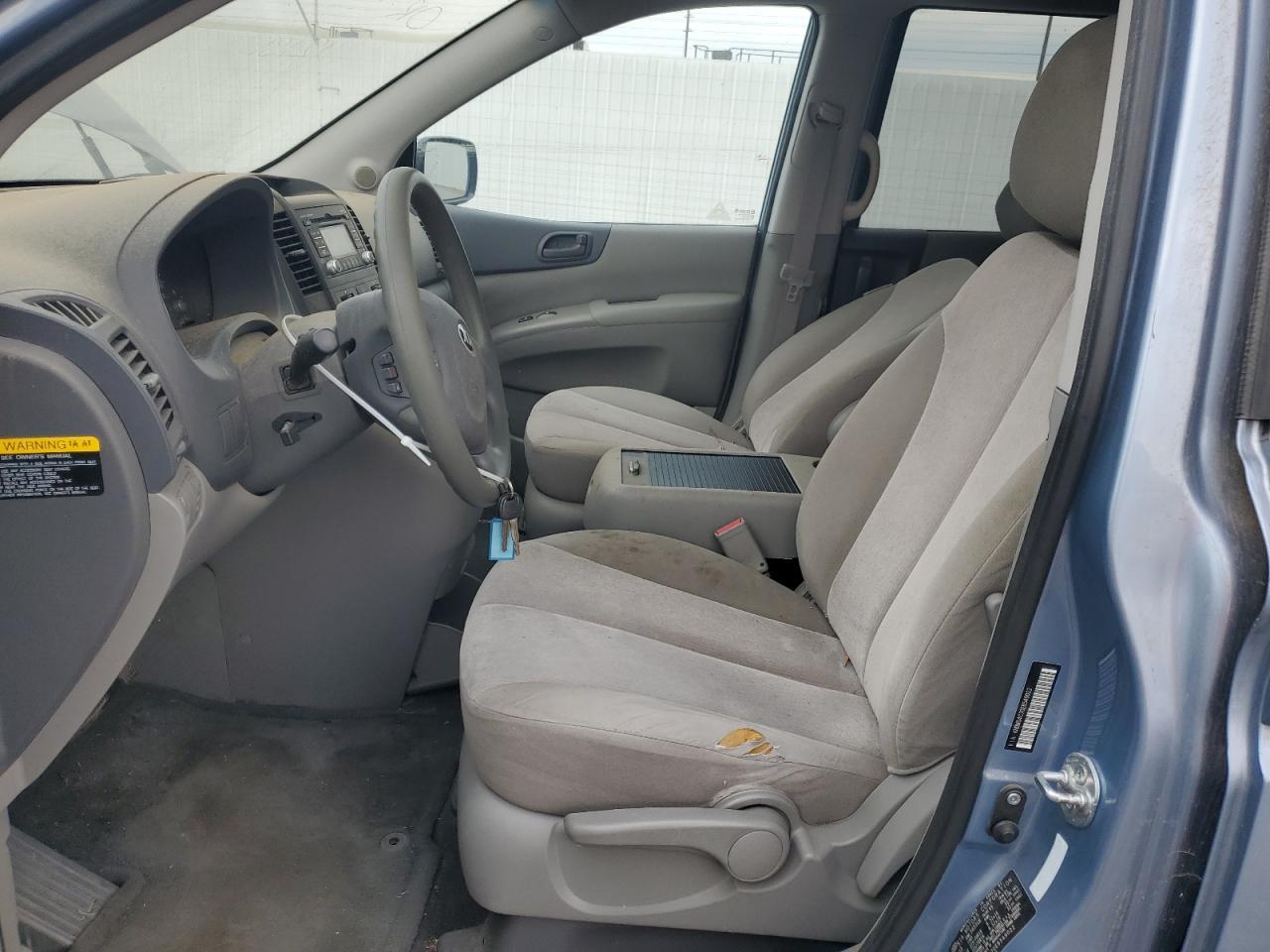 2014 Kia Sedona Lx - Image 7