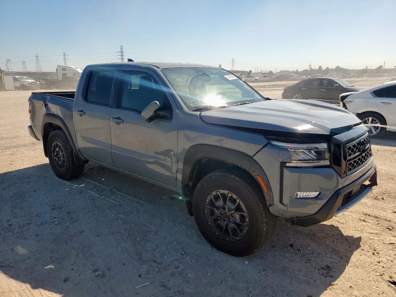 2024 Nissan Frontier S - Фото 4