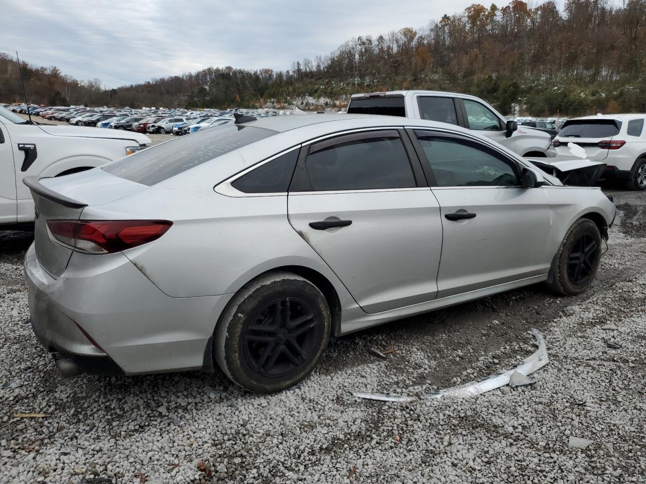 2019 Hyundai Sonata Se - Фото 3