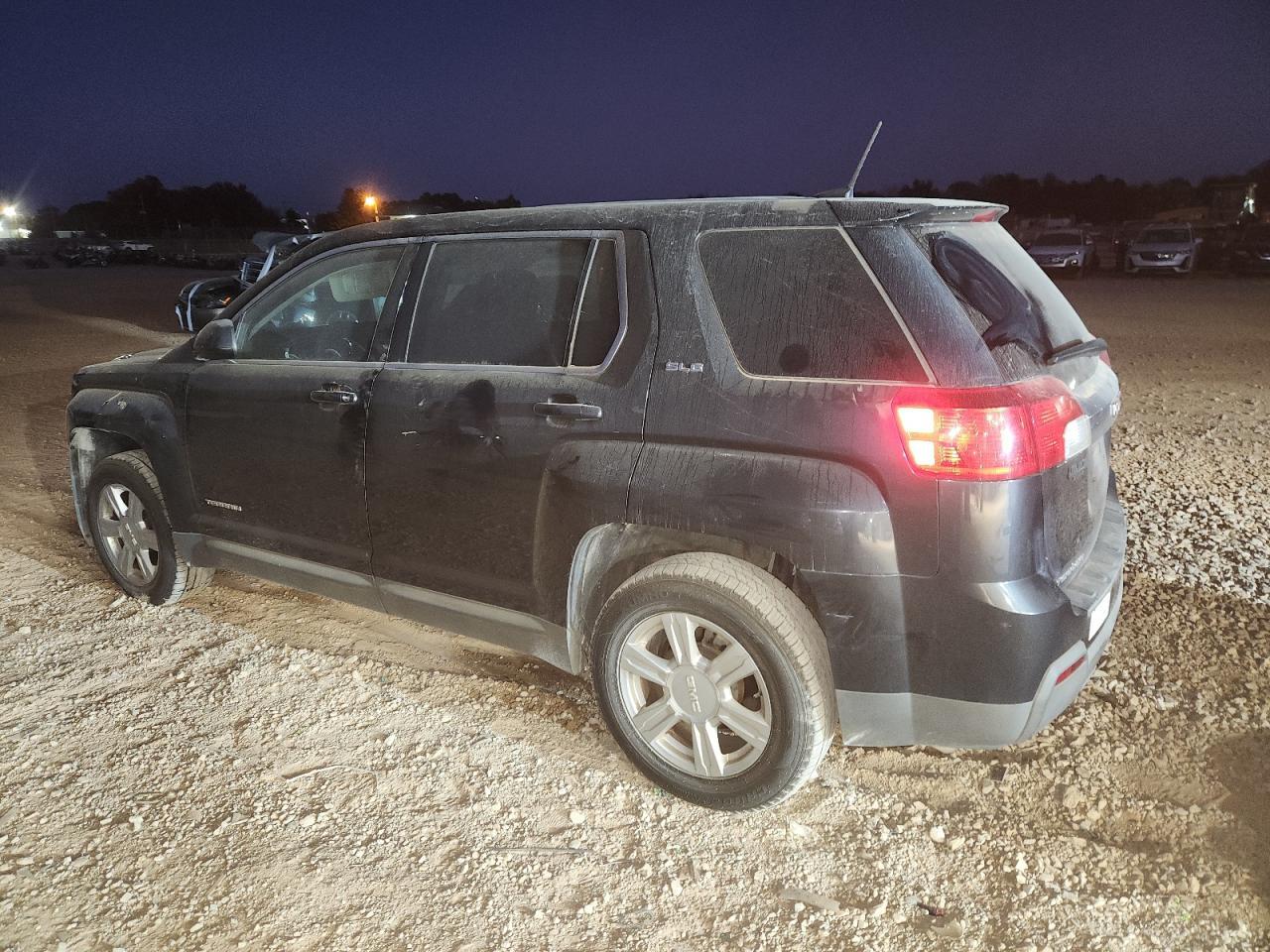 2014 GMC Terrain Sle - Image 2