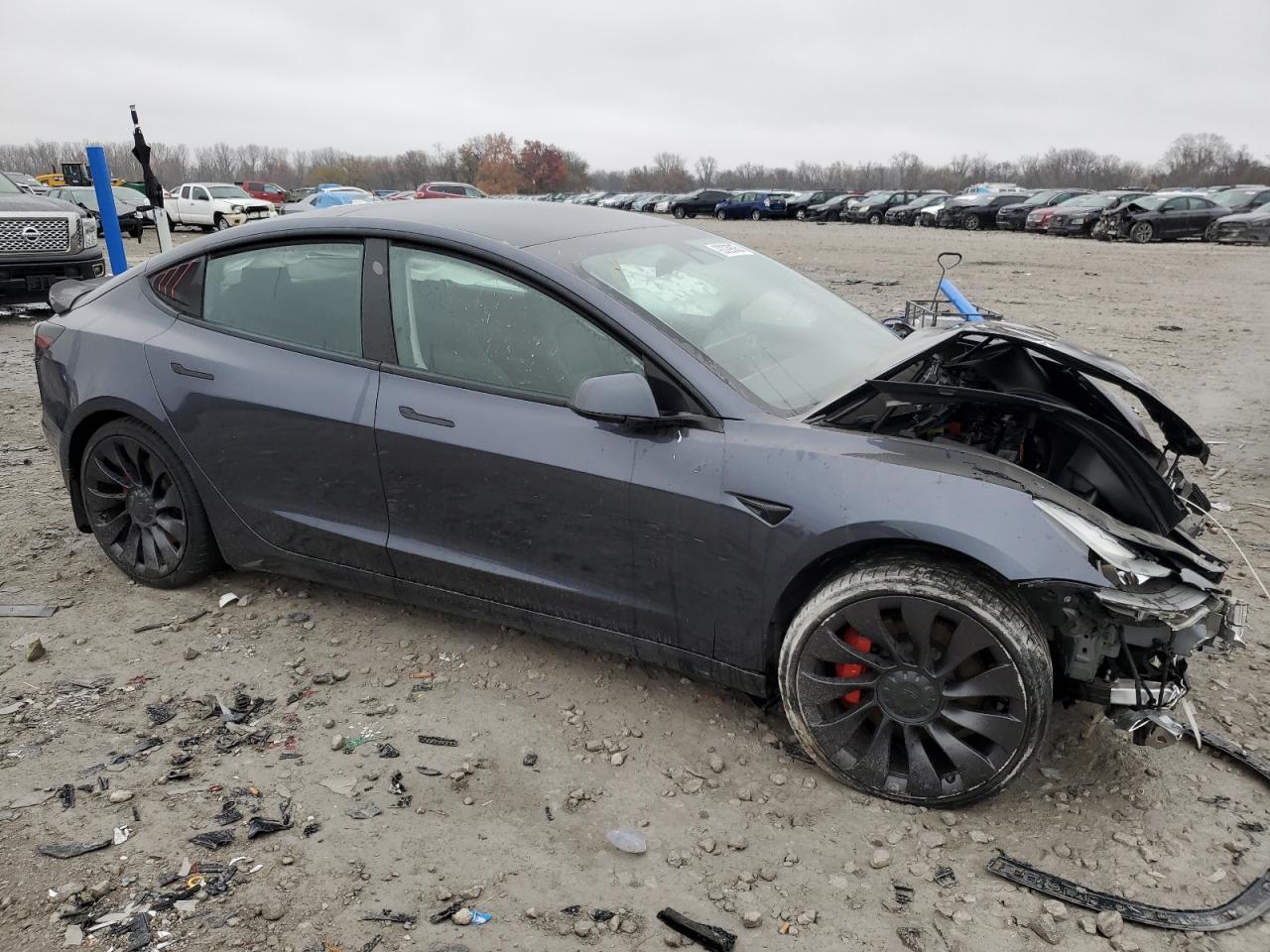 2022 Tesla Model 3 - Фото 4