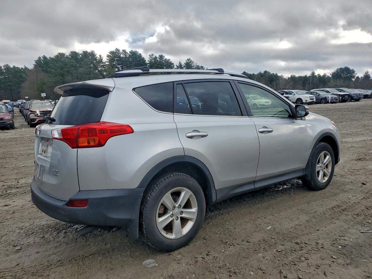 2013 Toyota Rav4 Xle - Фото 3