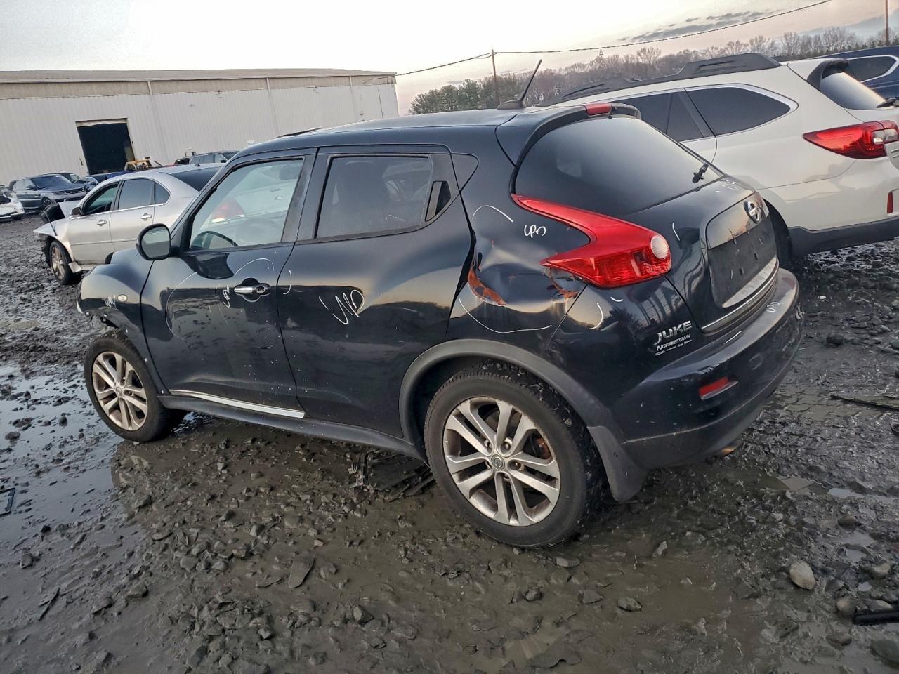 2012 Nissan Juke S - Фото 2