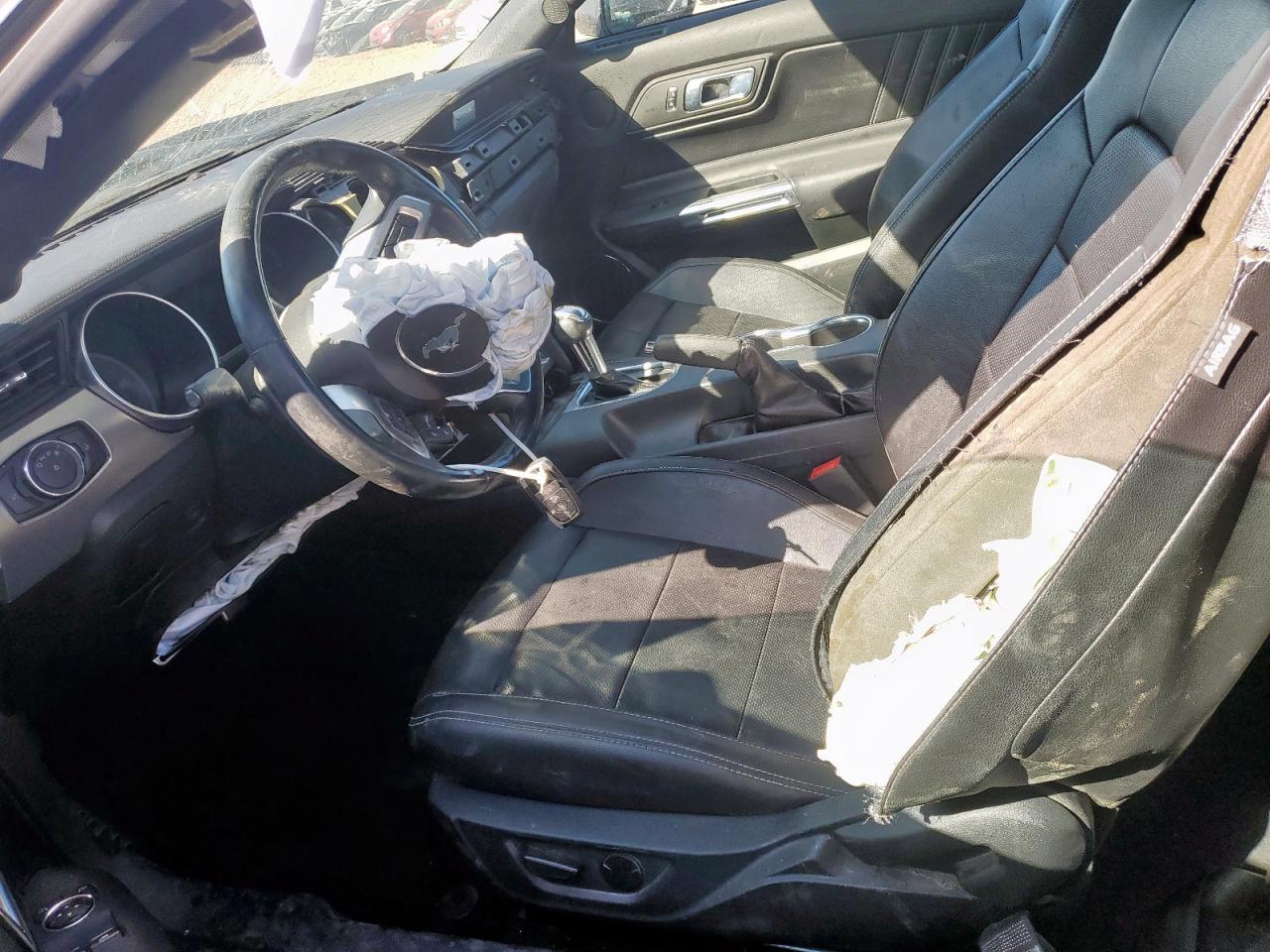 2023 Ford Mustang - Фото 7