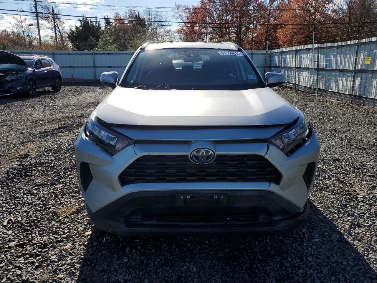 2021 Toyota Rav4 Le - Фото 5