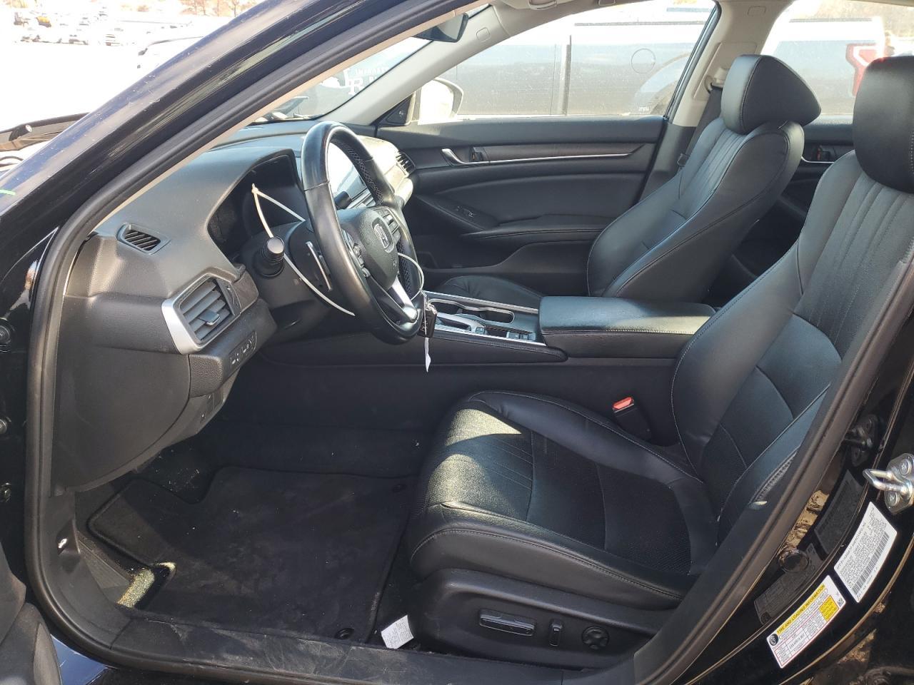 2018 Honda Accord Touring - Image 7