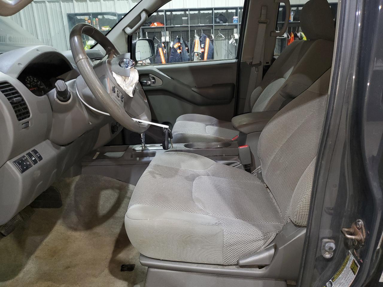 2013 Nissan Frontier S - Фото 7