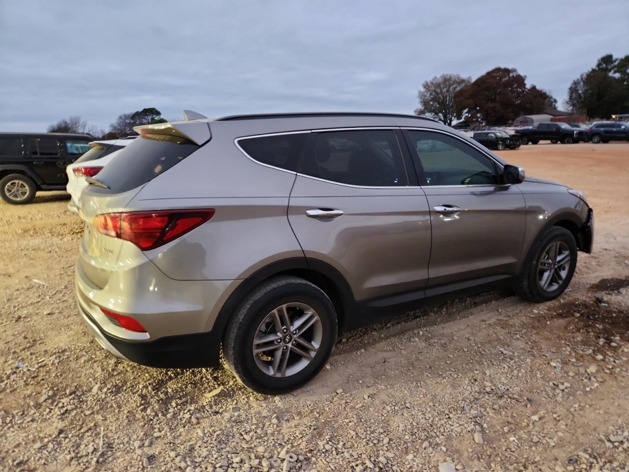 2018 Hyundai Santa Fe Sport 2.4L - Фото 3