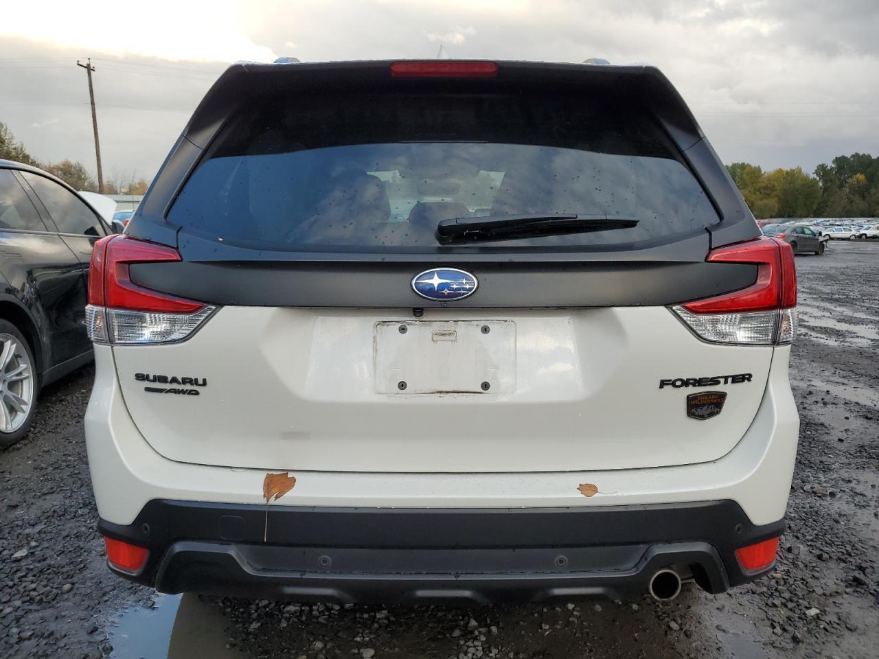 2022 Subaru Forester Wilderness - Фото 6