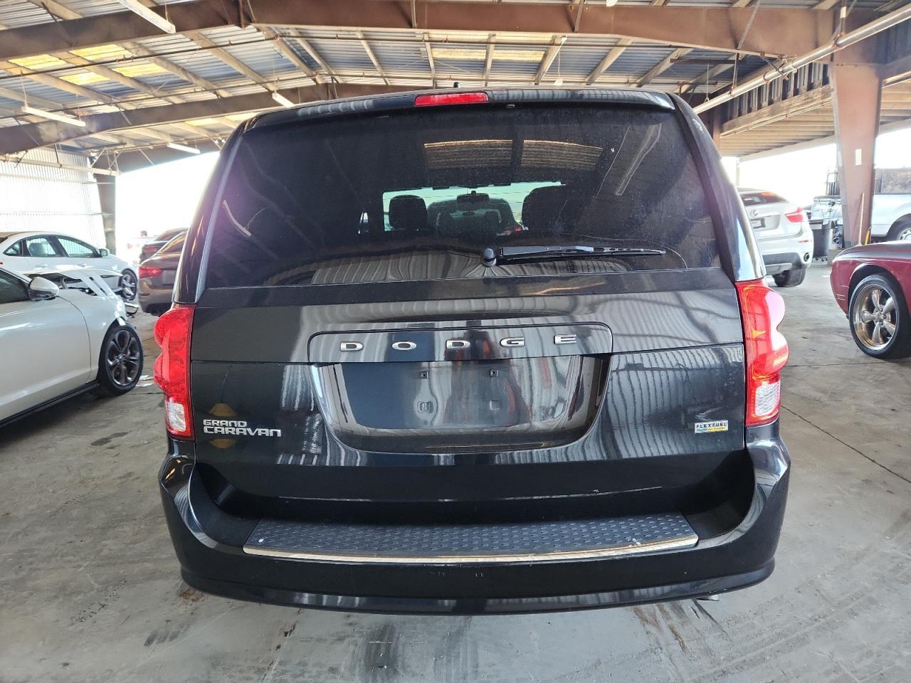 2016 Dodge Grand Caravan Se - Image 6