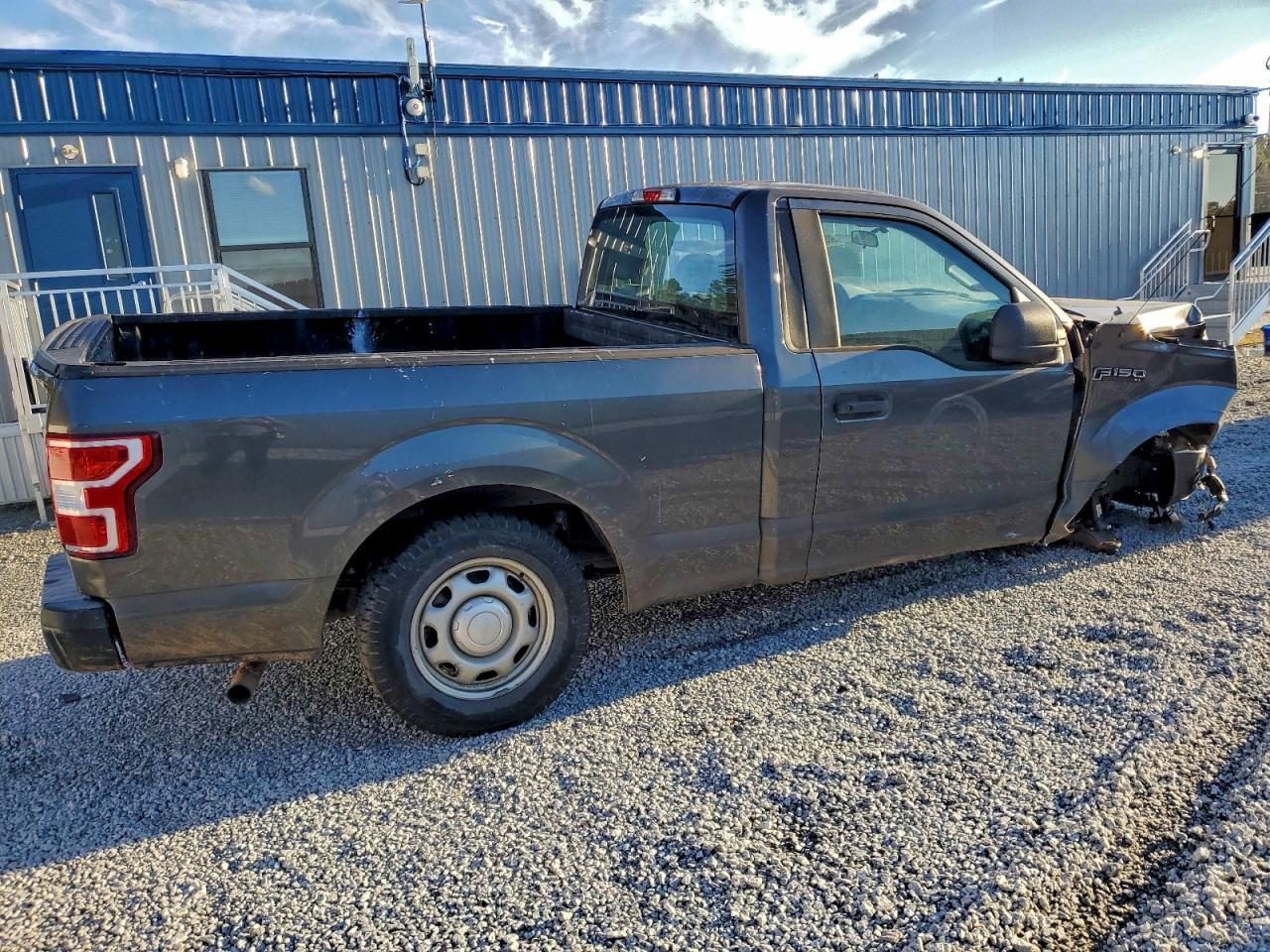 2018 Ford F150 - Фото 3