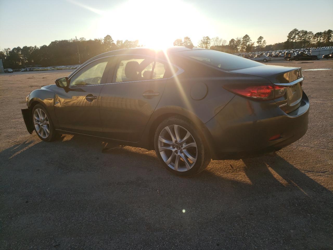 2016 Mazda 6 Touring - Image 2