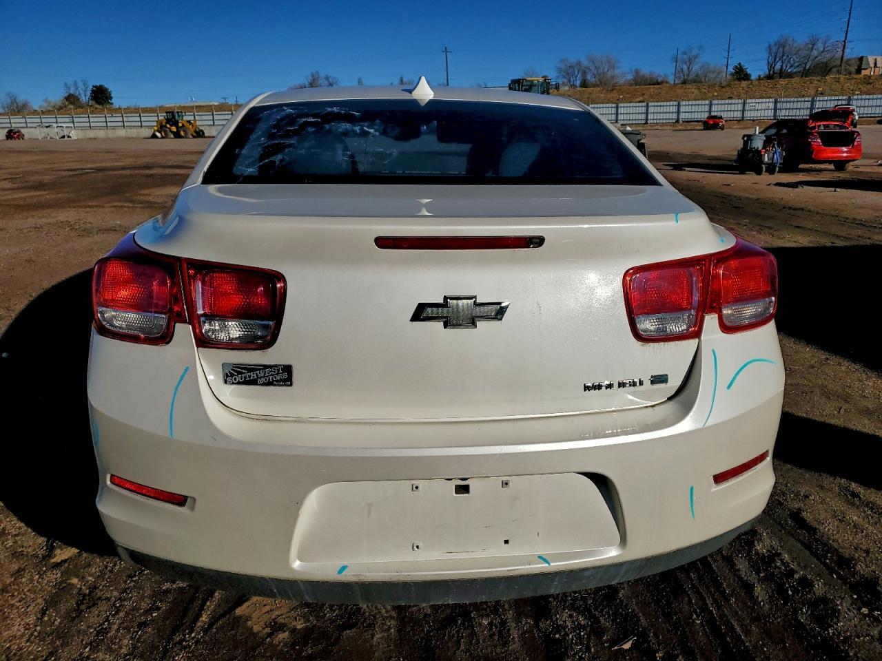 2013 Chevrolet Malibu 1Lt - Image 6