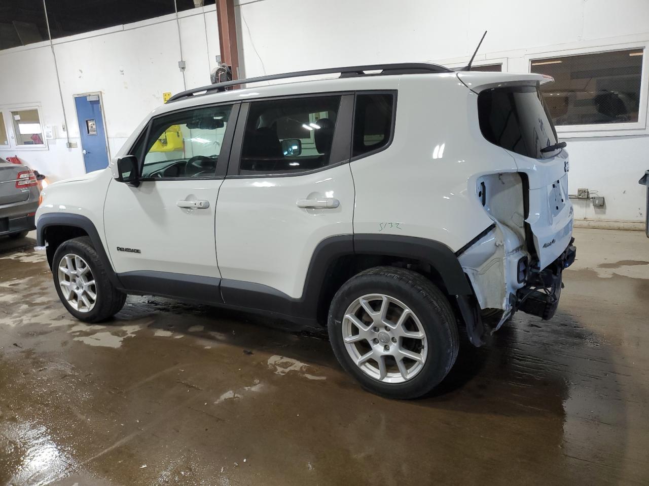 2021 Jeep Renegade Latitude - Фото 2