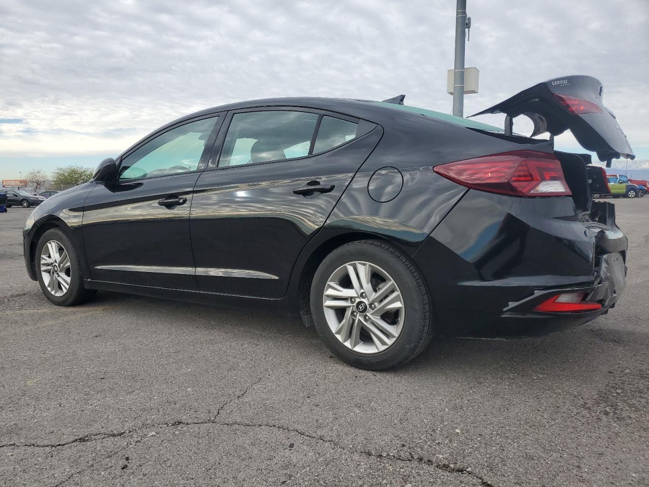 2020 Hyundai Elantra Sel - Image 2