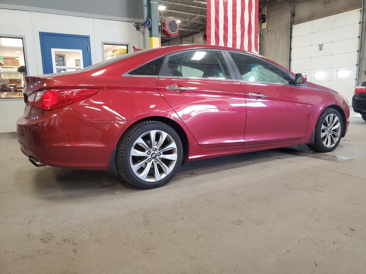 2011 Hyundai Sonata Se - Image 3