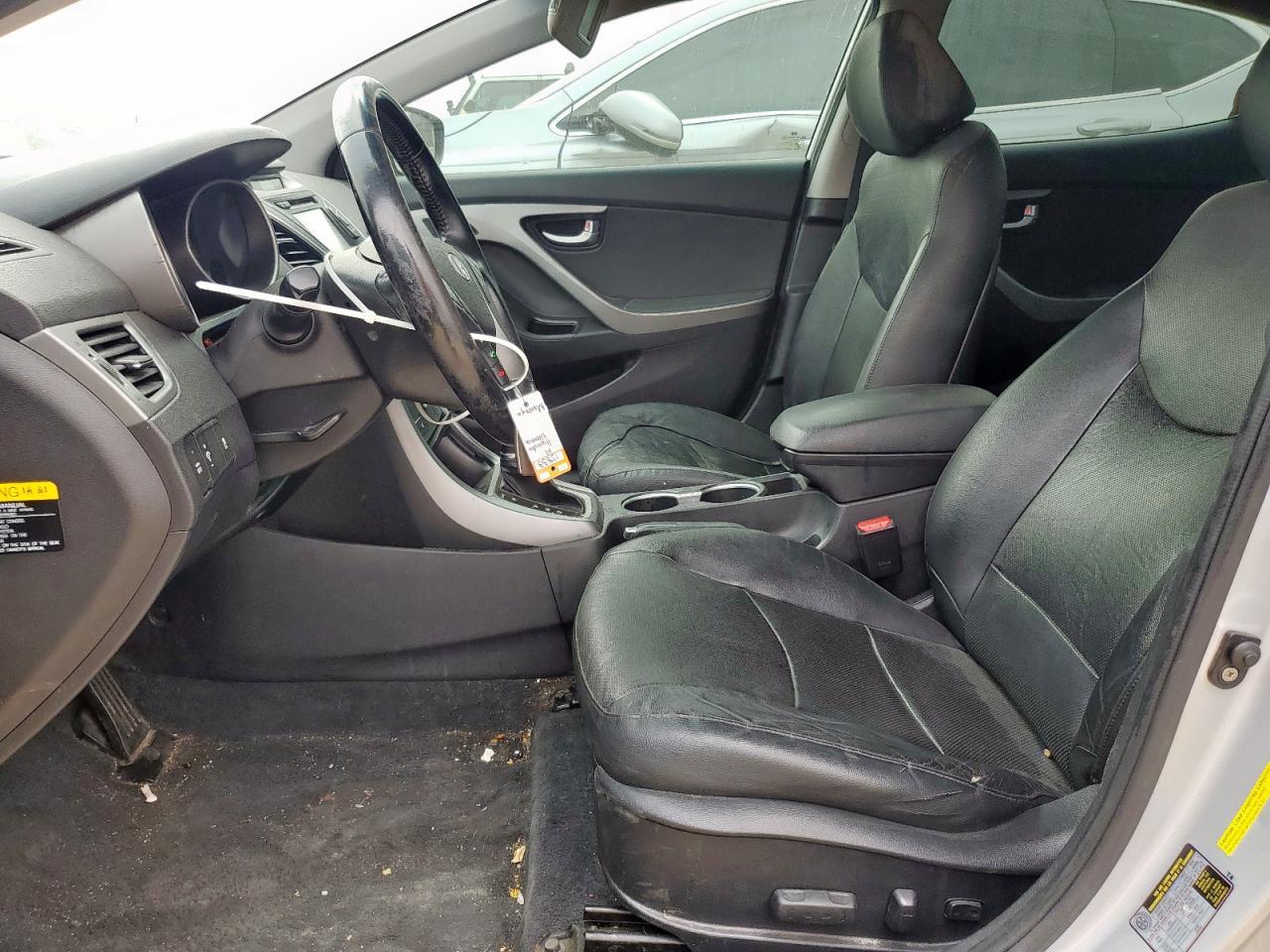 2014 Hyundai Elantra Se - Image 7