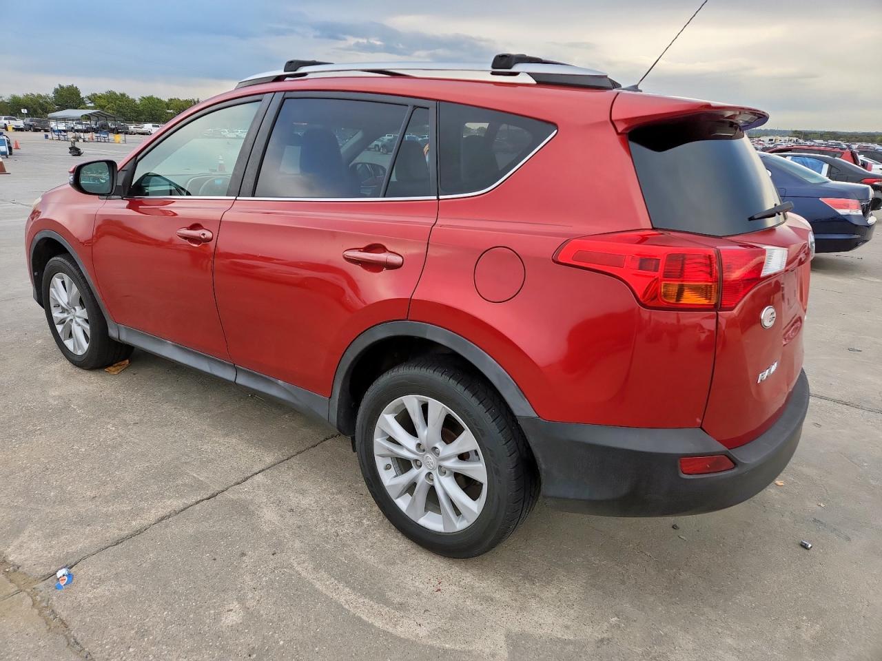2015 Toyota Rav4 Limited - Фото 2