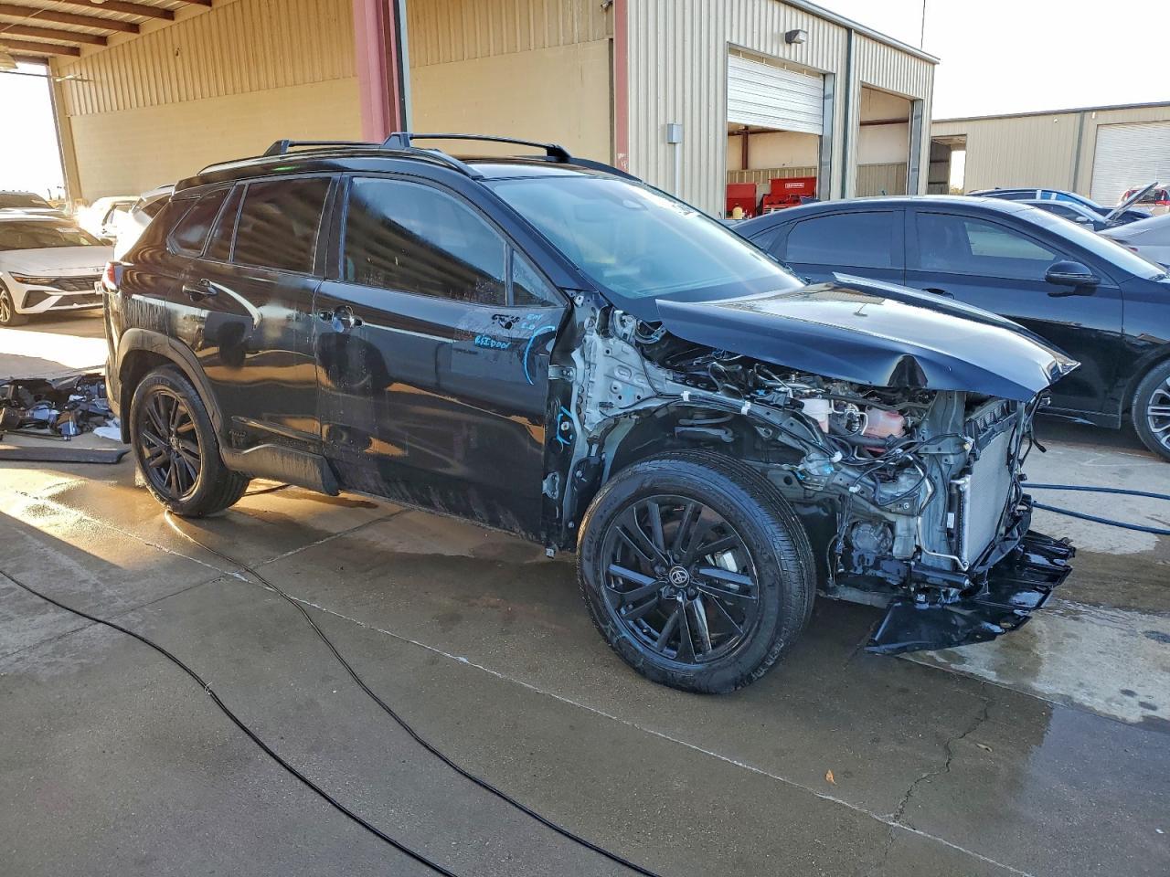 2024 Toyota Corolla Cross Se - Фото 4