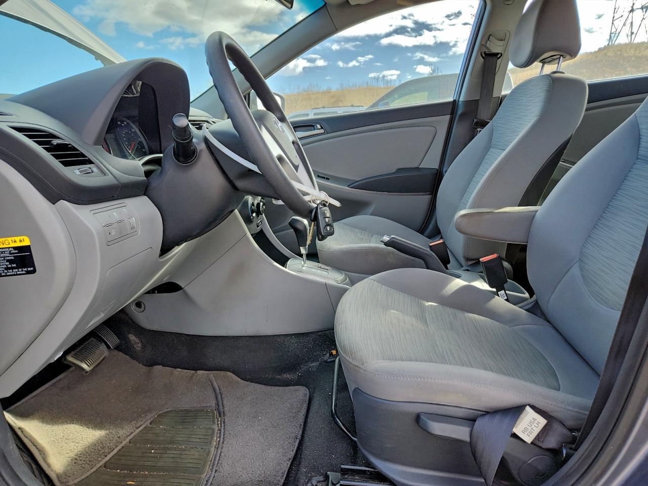 2015 Hyundai Accent Gls - Image 7