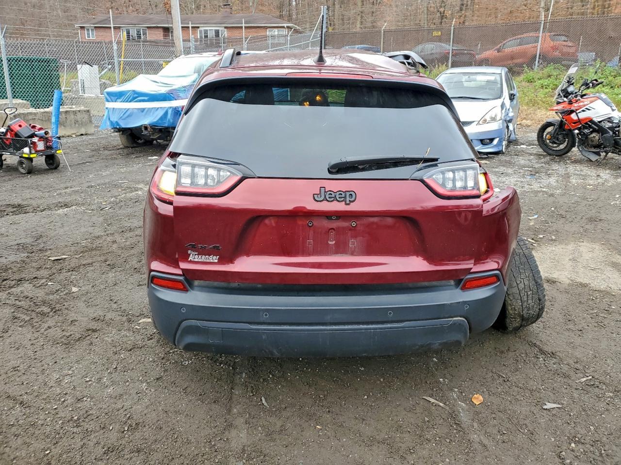 2019 Jeep Cherokee Latitude Plus - Image 6