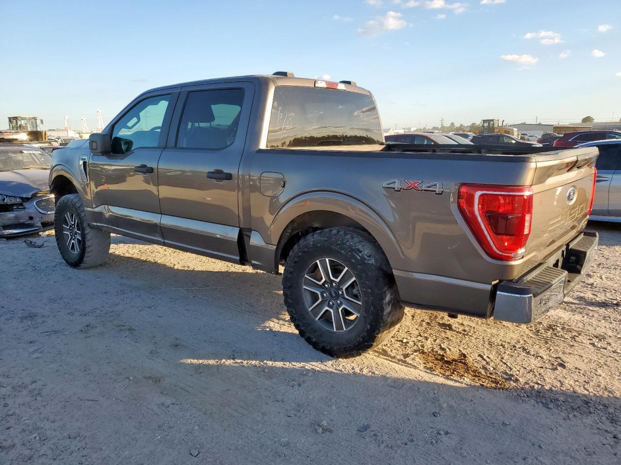 2023 Ford F150 Supercrew - Фото 2