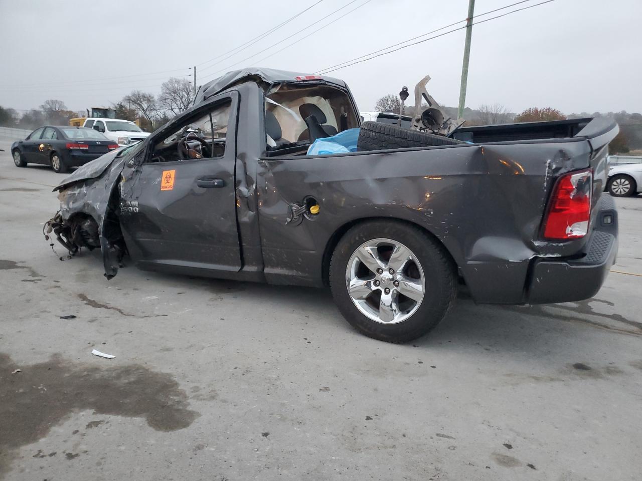 2019 Ram 1500 Classic Tradesman - Фото 2