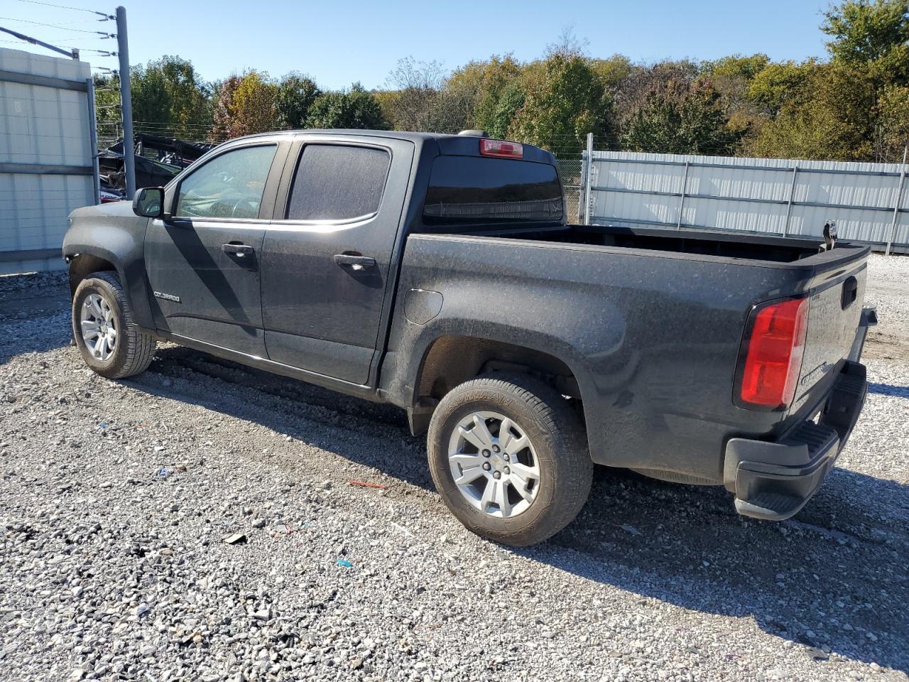 2018 Chevrolet Colorado Lt - Image 2