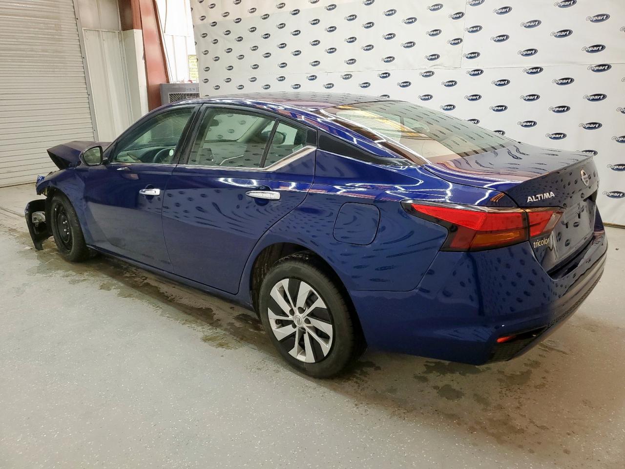 2022 Nissan Altima S - Фото 2
